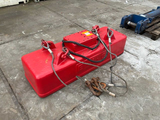 Eig 1700 schrootmagneet - afbeelding 1 van  7