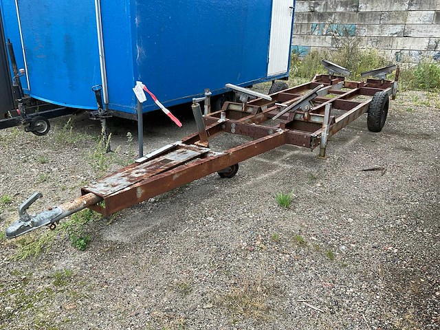 Eigen bouw boottrailer - afbeelding 1 van  10