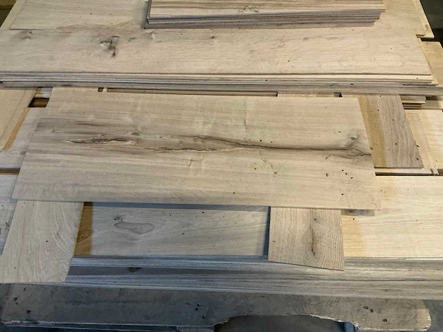 Eik europees (toplaag parketvloer) - afbeelding 7 van  13