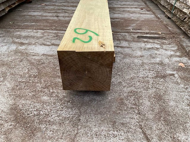 Eiken balk 250x250 mm - afbeelding 4 van  5