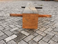 Eiken balk fijnbezaagd, 300x300mm, lengte 410cm - afbeelding 3 van  3