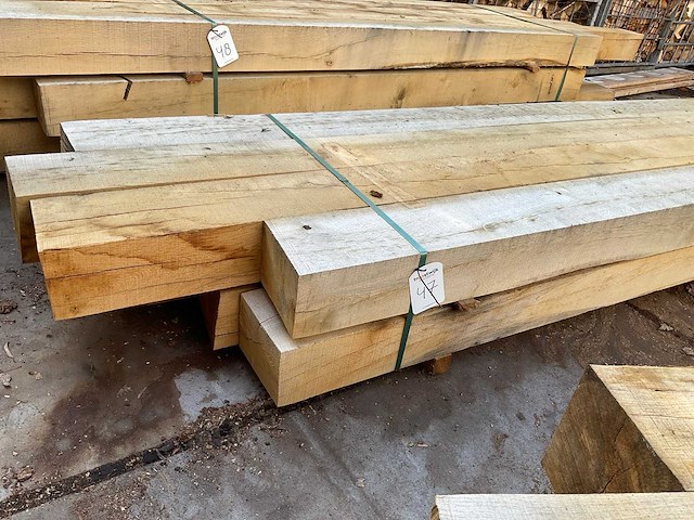 Eiken balken 150x200 mm (8x) - afbeelding 1 van  5
