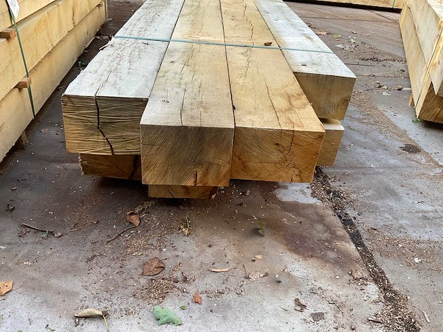 Eiken balken 150x200 mm (8x) - afbeelding 1 van  3