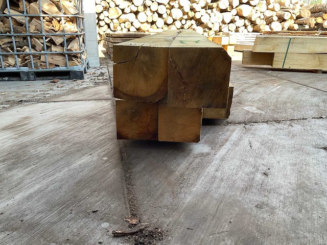 Eiken balken 200x200 mm (5x) - afbeelding 2 van  2