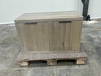 Eiken bijzet kast 53,5x86x40,5cm - afbeelding 2 van  6
