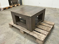 Eiken bijzettafel 69,5x70x40cm - afbeelding 1 van  2