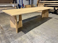 Eiken boomstam eettafel 300 cm - afbeelding 2 van  7
