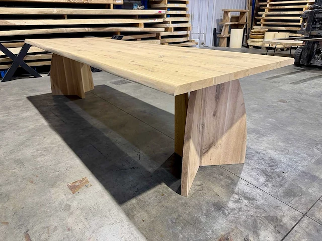 Eiken boomstam eettafel 300 cm - afbeelding 6 van  7
