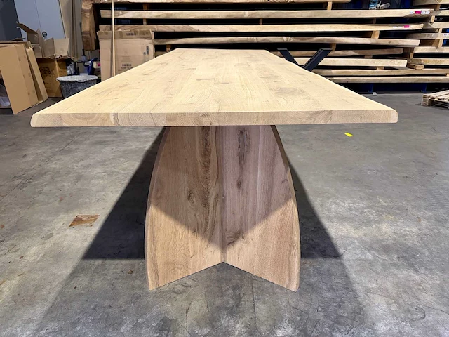 Eiken boomstam eettafel 300 cm - afbeelding 7 van  7