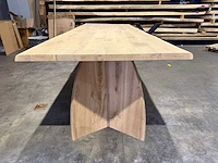 Eiken boomstam eettafel 300 cm - afbeelding 7 van  7