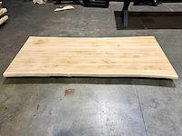 Eiken boomstam tafelblad 240 cm. - afbeelding 1 van  2