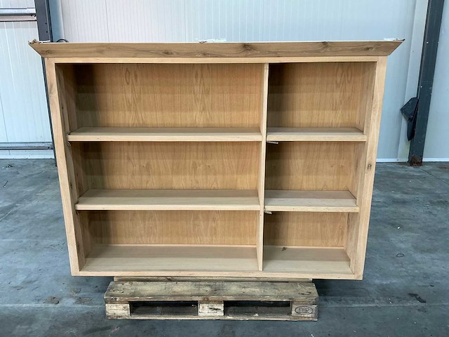 Eiken bovenkast buffetkast 135x185,5x40 - afbeelding 2 van  5