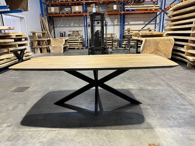 Eiken deens ovaal eetkamertafel 220 cm - afbeelding 1 van  5