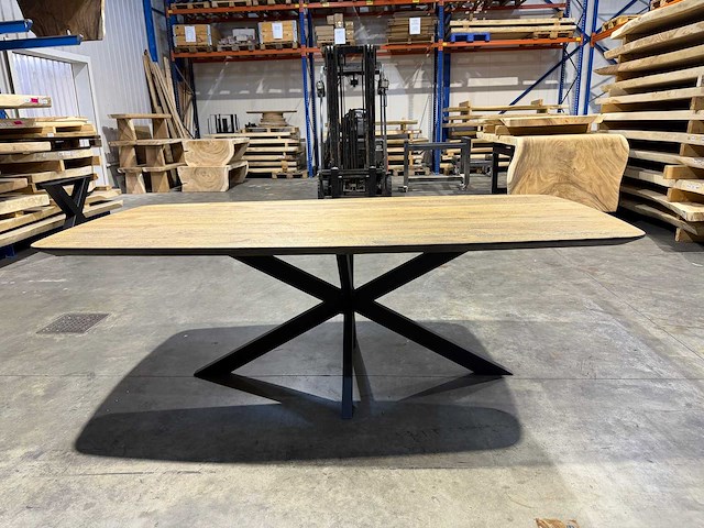 Eiken deens ovaal eetkamertafel 220 cm - afbeelding 1 van  5