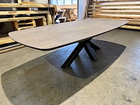 Eiken deens ovaal eetkamertafel 260 cm - afbeelding 2 van  5