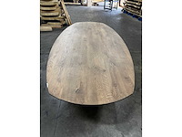 Eiken deens ovaal tafel 260 cm - afbeelding 2 van  3