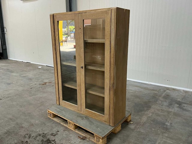 Eiken displaykast 156x121x36,5cm - afbeelding 1 van  3