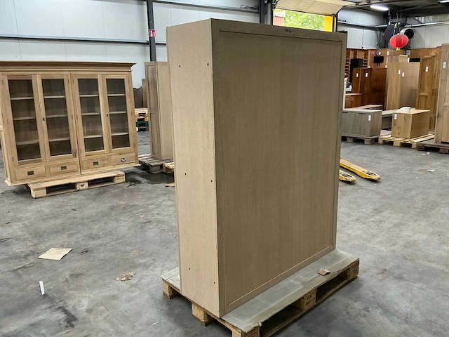 Eiken displaykast of bovenkast 156x121,5x36,5cm - afbeelding 5 van  6