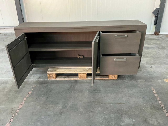 Eiken dressoir kast 78x205x44cm - afbeelding 6 van  7