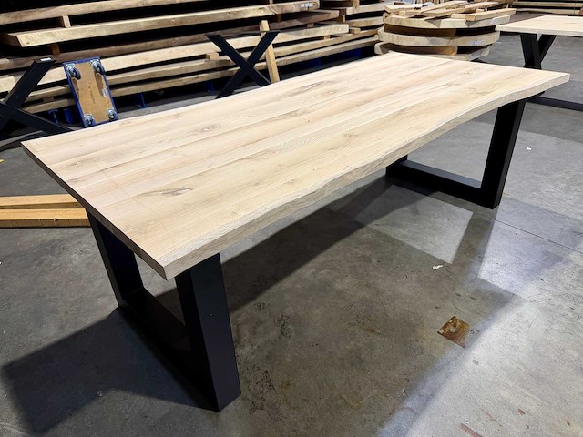 Eiken eetkamertafel 220 cm - afbeelding 1 van  4