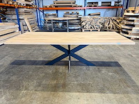Eiken eetkamertafel 240 cm - afbeelding 1 van  4