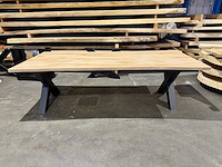 Eiken eetkamertafel 240 cm - afbeelding 1 van  4