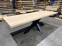 Eiken eetkamertafel 240 cm - afbeelding 2 van  4