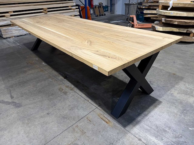 Eiken eetkamertafel 320cm. - afbeelding 1 van  4