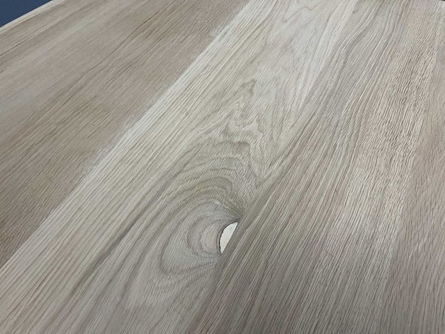 Eiken eetkamertafel 70x80x76 cm met onderstel dining drone - afbeelding 3 van  3