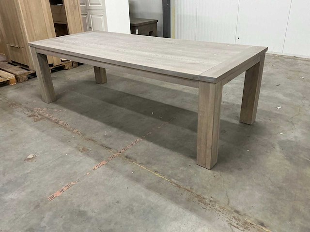 Eiken eettafel 105,5x250x78cm - afbeelding 1 van  5