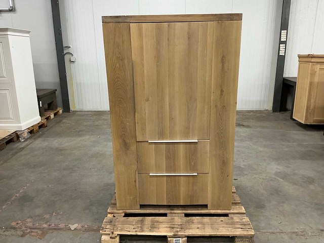 Eiken kamerkast 160,5x100,5x40cm - afbeelding 2 van  7
