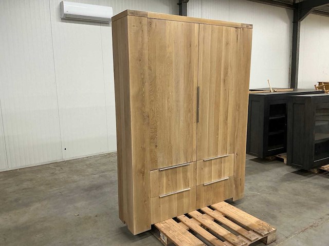 Eiken kamerkast of opbergkast 220,5x160,5x40cm - afbeelding 3 van  7