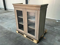 Eiken kast 120,5x126x53,5cm