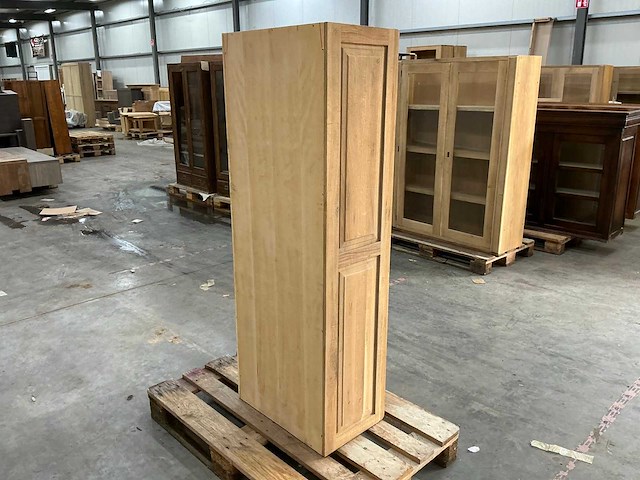 Eiken onderkast of vakkenkast 156x56,5x35cm - afbeelding 4 van  5