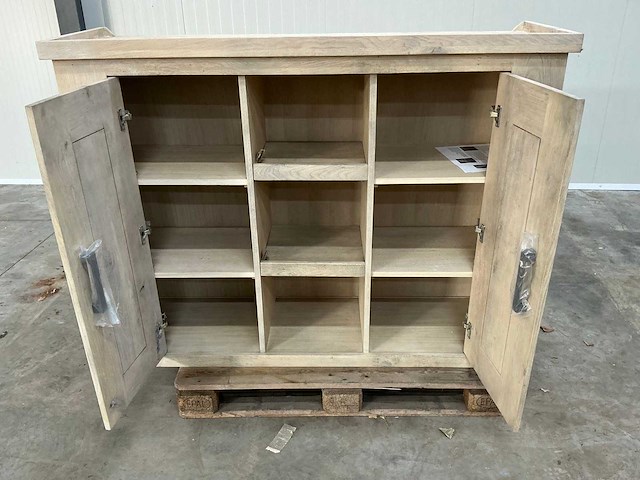 Eiken opbergkast 115,5x150x45,5cm - afbeelding 6 van  7