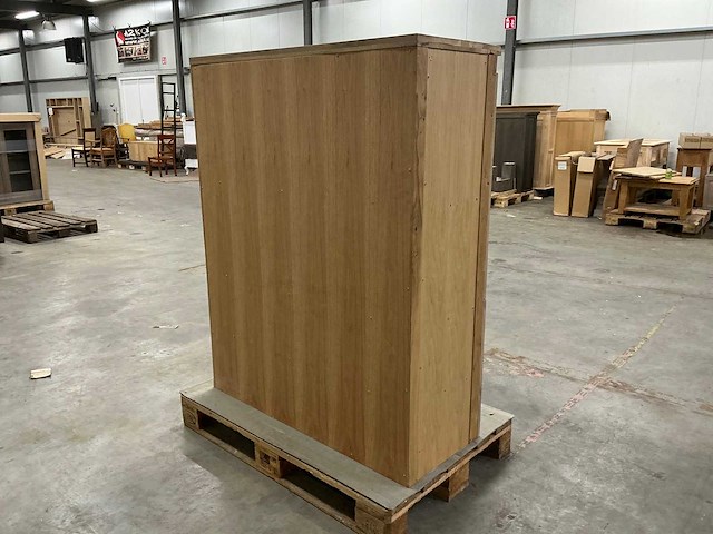 Eiken opbergkast 140,5x110x45cm - afbeelding 4 van  6