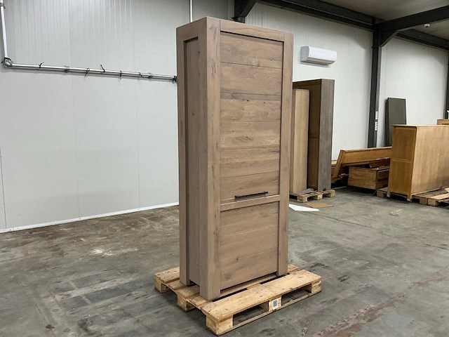 Eiken opbergkast 216,5x91,5x45,5cm - afbeelding 3 van  6