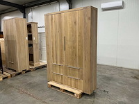 Eiken opbergkast 220,5x160,5x40,5cm - afbeelding 1 van  7