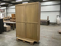 Eiken opbergkast 220,5x160,5x40,5cm - afbeelding 4 van  7