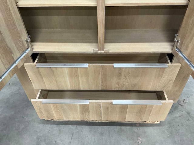 Eiken opbergkast 220,5x160,5x40,5cm - afbeelding 7 van  7