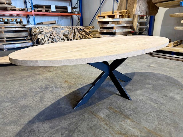 Eiken ovaal eetkamertafel 240 cm - afbeelding 2 van  5