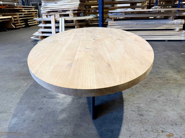 Eiken ovaal eetkamertafel 240 cm - afbeelding 3 van  5