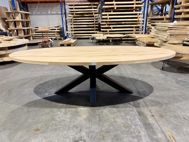 Eiken ovaal eetkamertafel 260 cm - afbeelding 1 van  3