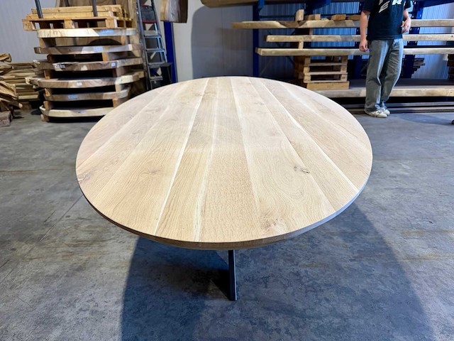 Eiken ovaal eetkamertafel 260 cm - afbeelding 3 van  4