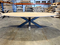 Eiken ovaal eetkamertafel 260 cm - afbeelding 1 van  3