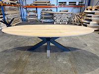 Eiken ovaal eetkamertafel 260 cm - afbeelding 3 van  3