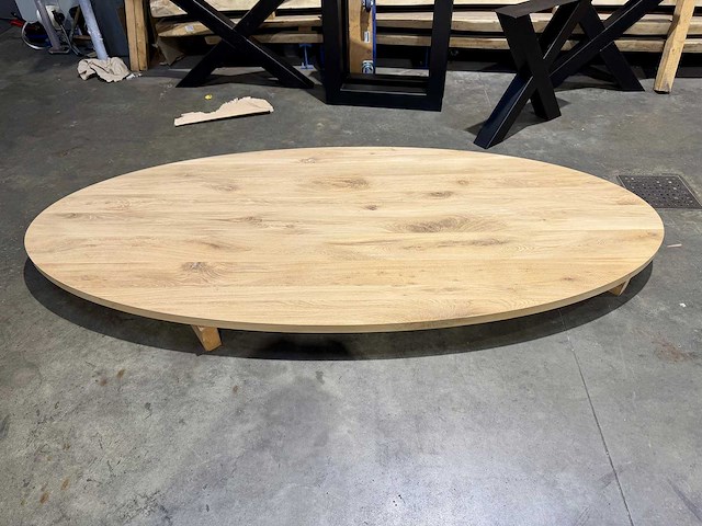 Eiken ovaal tafelblad 260 cm. - afbeelding 1 van  2