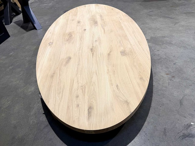 Eiken ovaal tafelblad 260 cm. - afbeelding 2 van  2