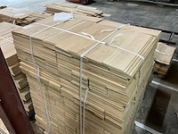 Eiken rustiek ab/bc fineerstroken 4mm (2825x) - afbeelding 2 van  5