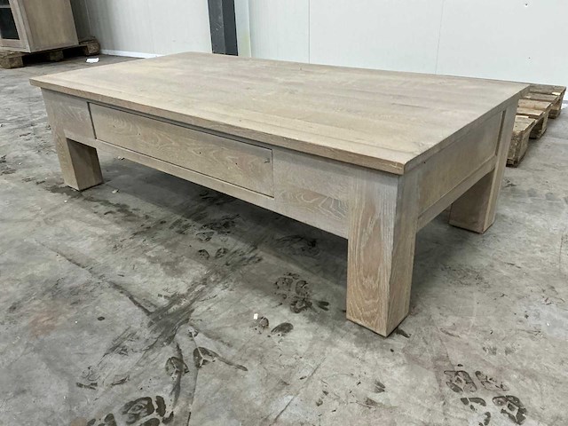 Eiken salontafel 140x70,5x41cm - afbeelding 1 van  6